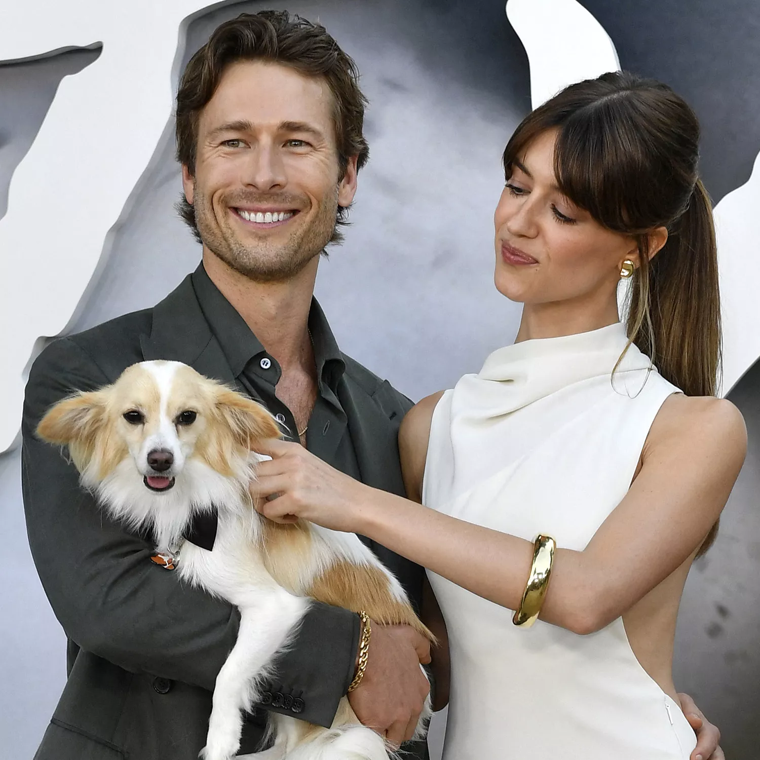 Brisket’s social nature has also made him a constant companion for Powell on his travels. During the "Twisters" press tour, Brisket accompanied Powell everywhere, including a tour of the Universal Studios Back Lot with his co-stars.