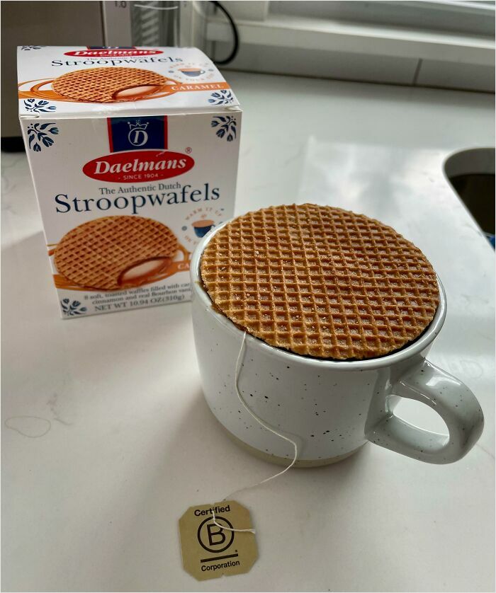 "The Perfect Stroopwafel Mug! Yes"