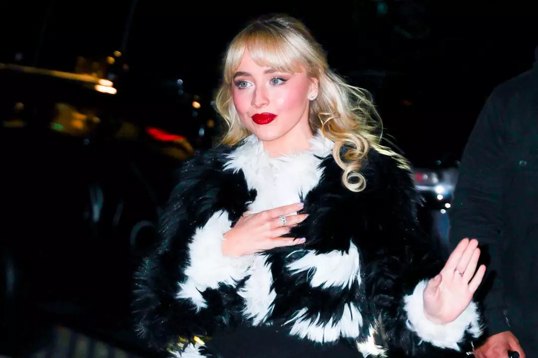 Since the pair parted ways, things have taken a nasty turn for the Saltburn star, forcing him to plead with fans to be respectful of him and his family.