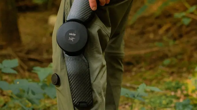 This AI-driven technology adapts to changes in your activity and walking style in real-time, learning your preferences with every step you take.