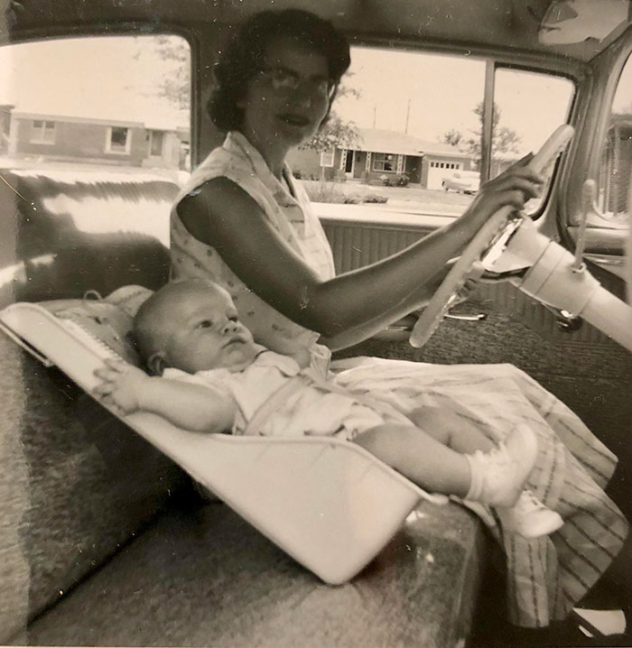 20. “Car seat safety in 1958. Not strapped into anything, these seats relied on the mother to put her arm out and stop the baby from falling forward.”