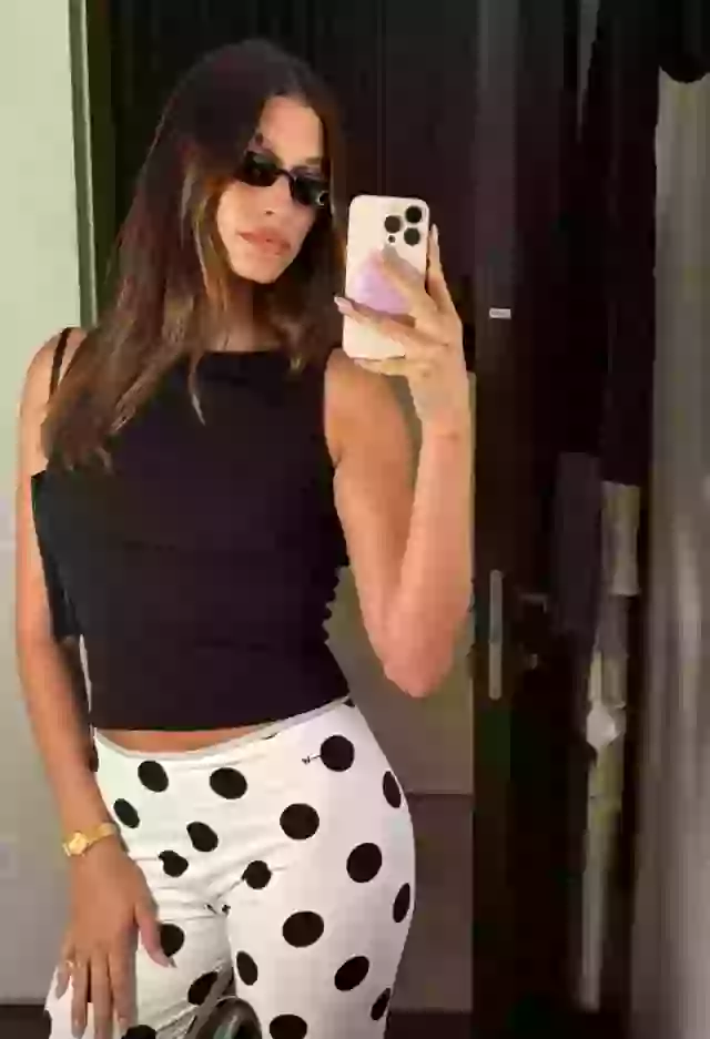 Hailey shared a selfie on Instagram showing her wearing her wedding ring.