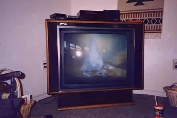 "Anyone who took a bad picture of a tube TV like this one is old enough to remember the Clinton/Lewinsky scandal. "