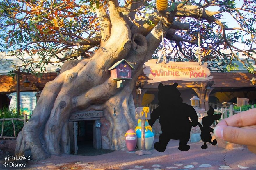 Winnie the Pooh Hanging Out with Piglet.