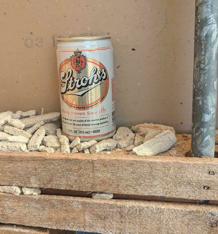 "Remodeled My Bathroom In 1987 When I Was 25 And Left A Beer Can And Coin In The Wall For Some Future Worker To Find. Today, I Found It"