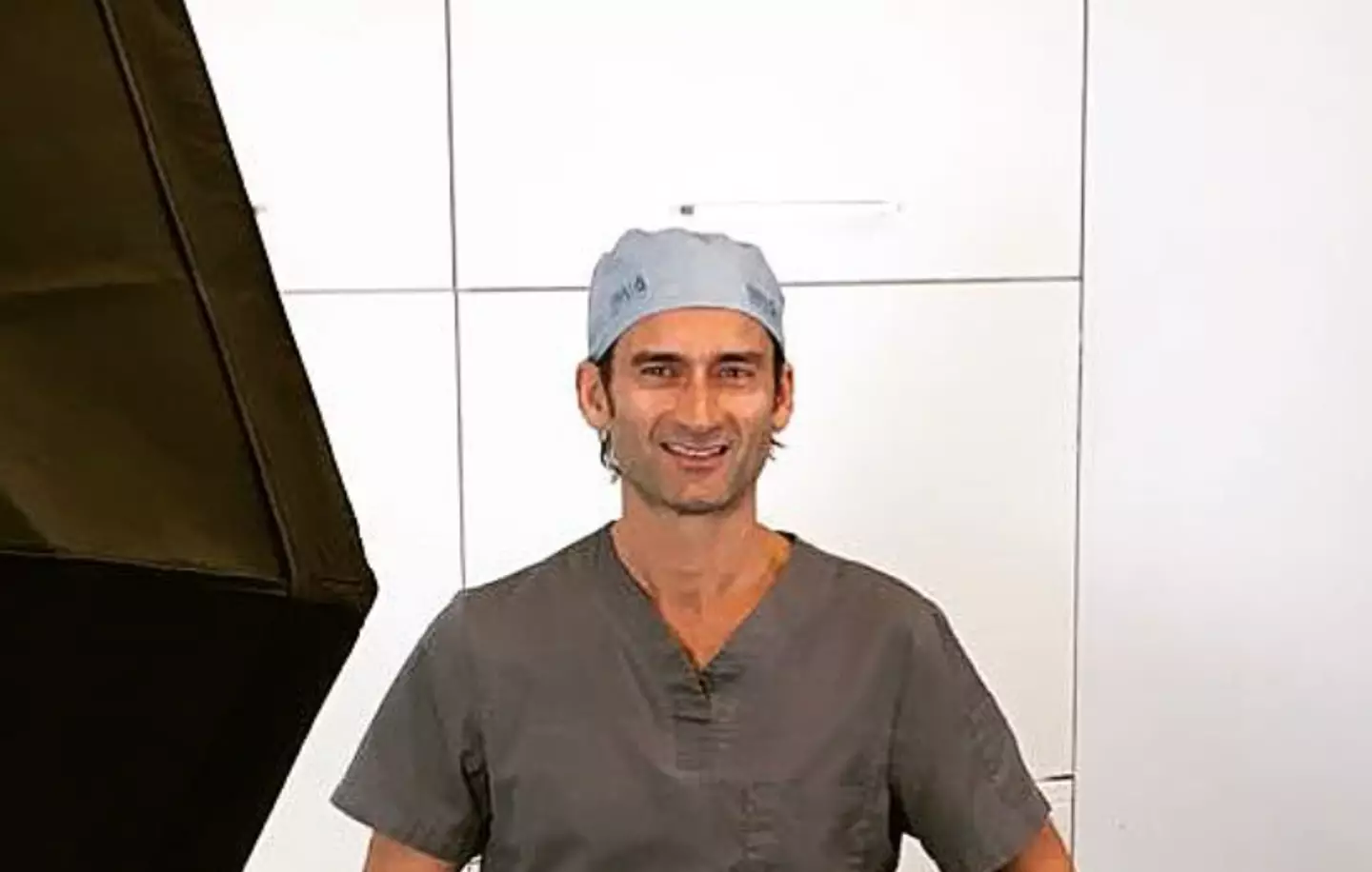 This story starts off with a pair who decide to stay in an Airbnb.